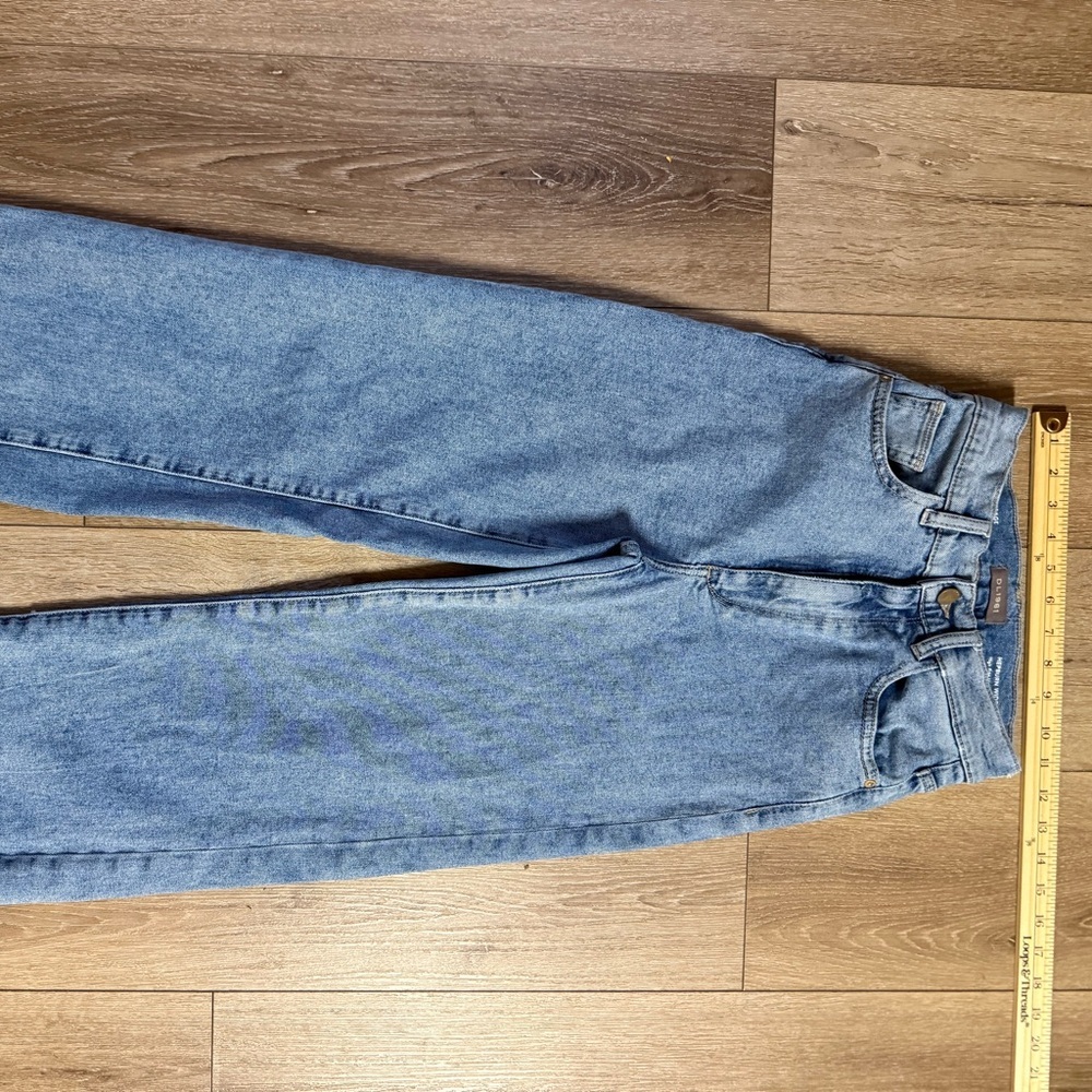 DL1961 Light Blue Vintage Wide Leg Jeans - Picture 6 of 11